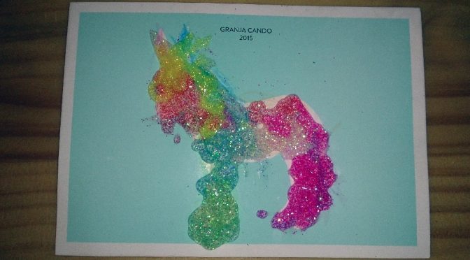 Decoración con purpurina de postal 2015 de Granja Cando